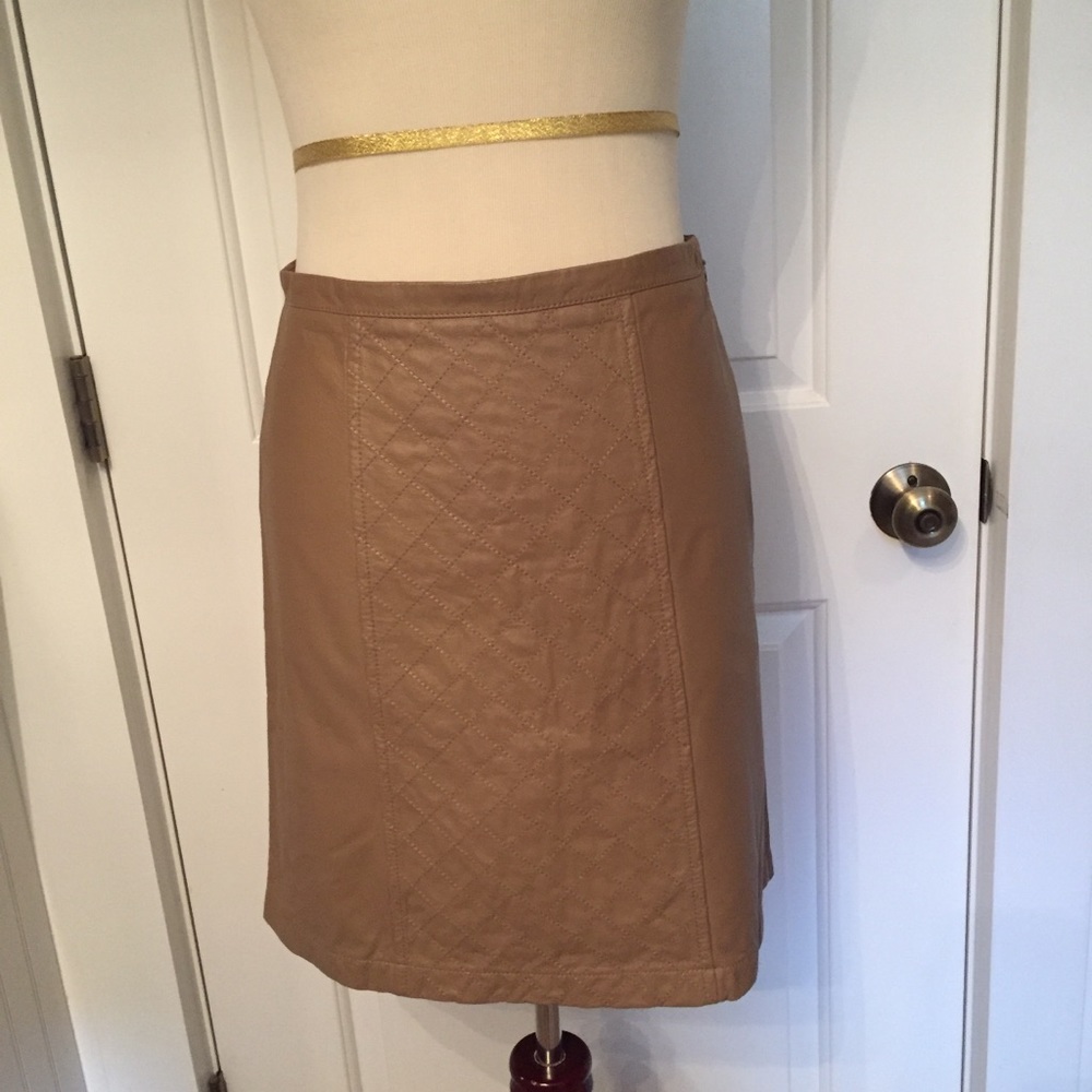 W BY WORTH SKIRT LOVELY LEATHER LIGHT BROWN MINI Size 2